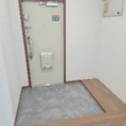 (玄関)