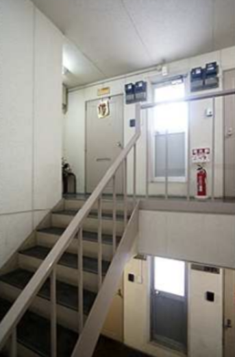 共用階段