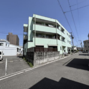 高知県高知市 賃貸12の11 土地180.53平米 住居×11戸、店舗×1戸 満室時利回り9.97％