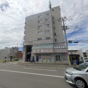 北海道札幌市 満室稼働中 土地630.46平米 3LDK×10戸、テナント×3戸 満室時利回り9.02％