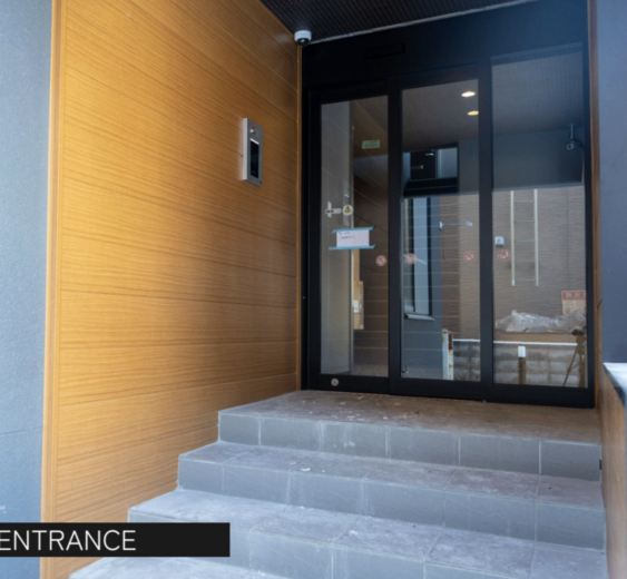 エントランス エントランス