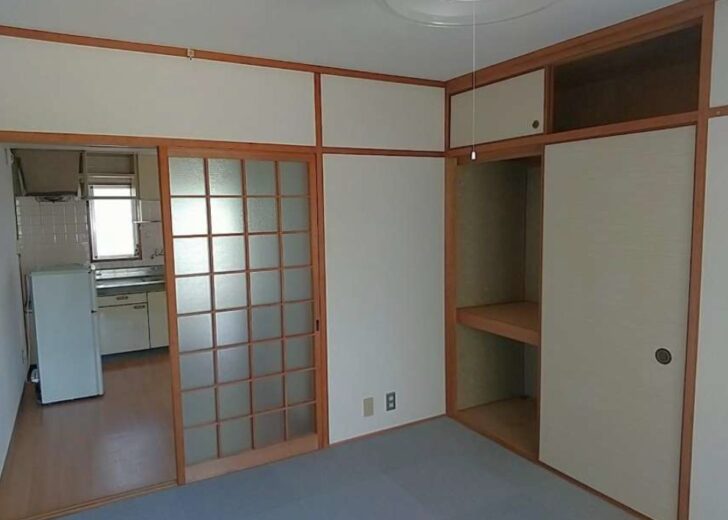 (居間)