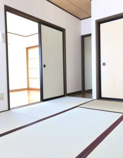 (居間)