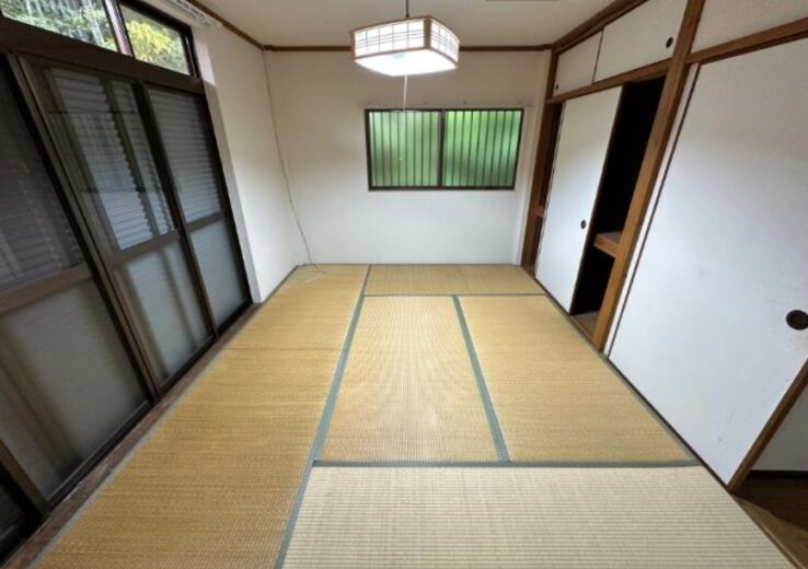 (居間)